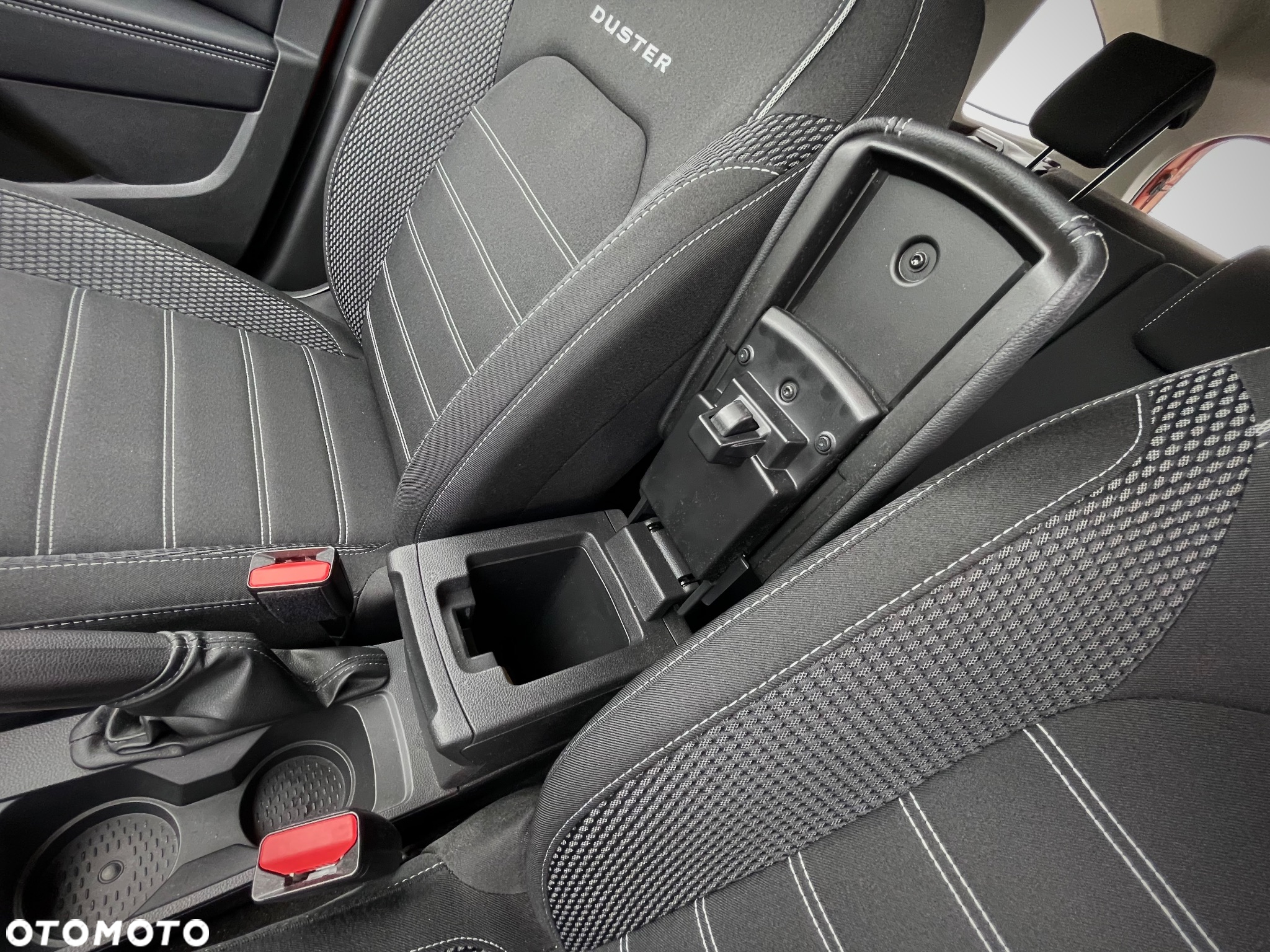 Dacia Duster 1.0 TCe Prestige - 31