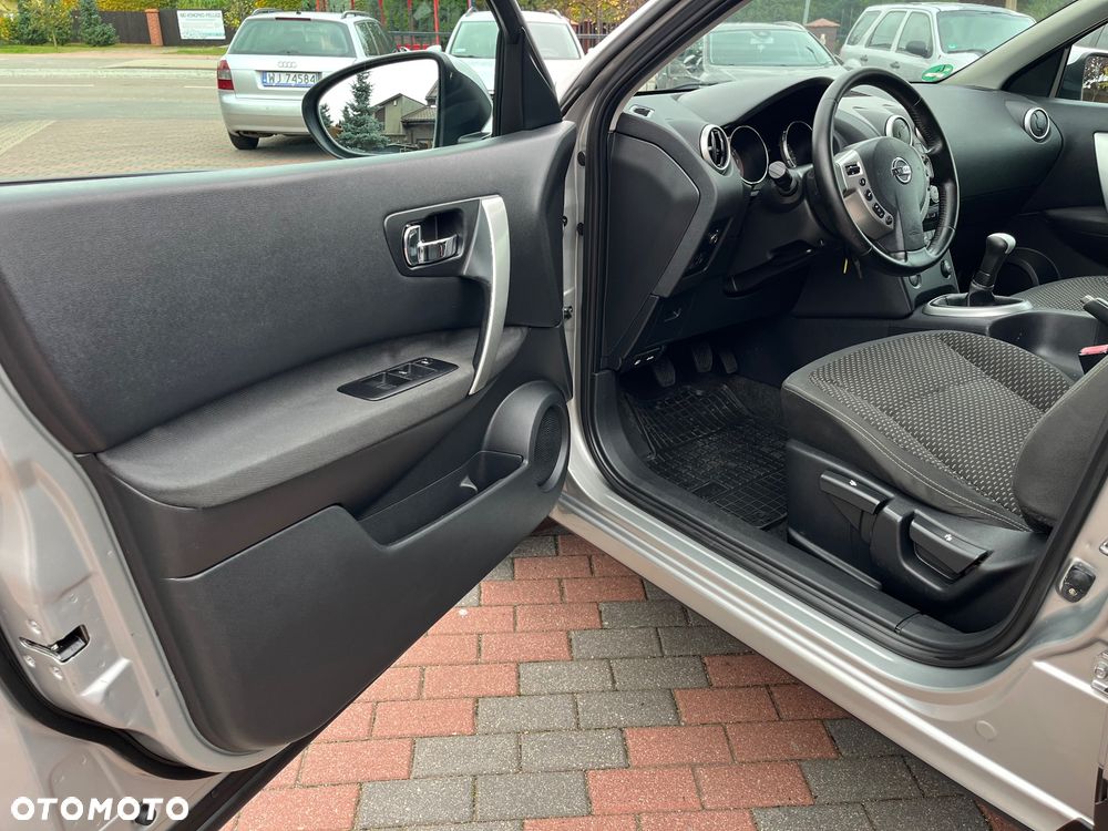 Nissan Qashqai 1.6 visia - 7