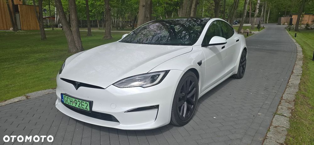 Tesla Model S - 2