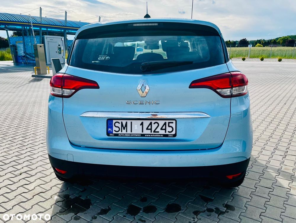 Renault Scenic 1.6 dCi Bose - 8