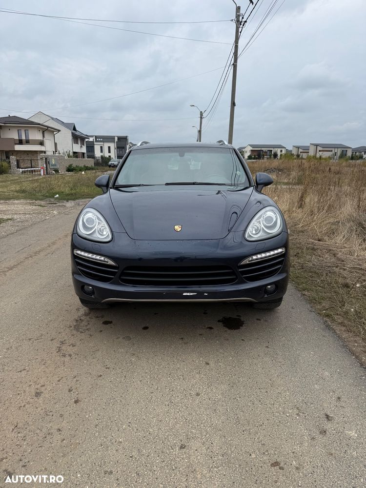Porsche Cayenne 3.0 L V6 - 1