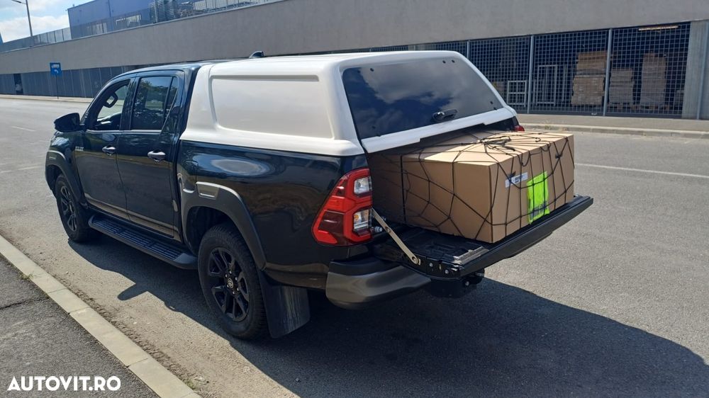 Toyota Hilux - 8