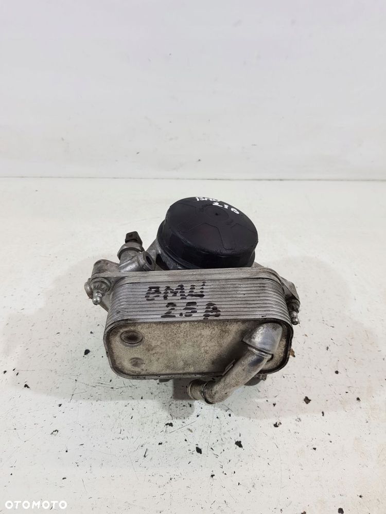 obudowa filtra oleju 7516383 bmw e90 e91 e60 e61 2.5 b - 2