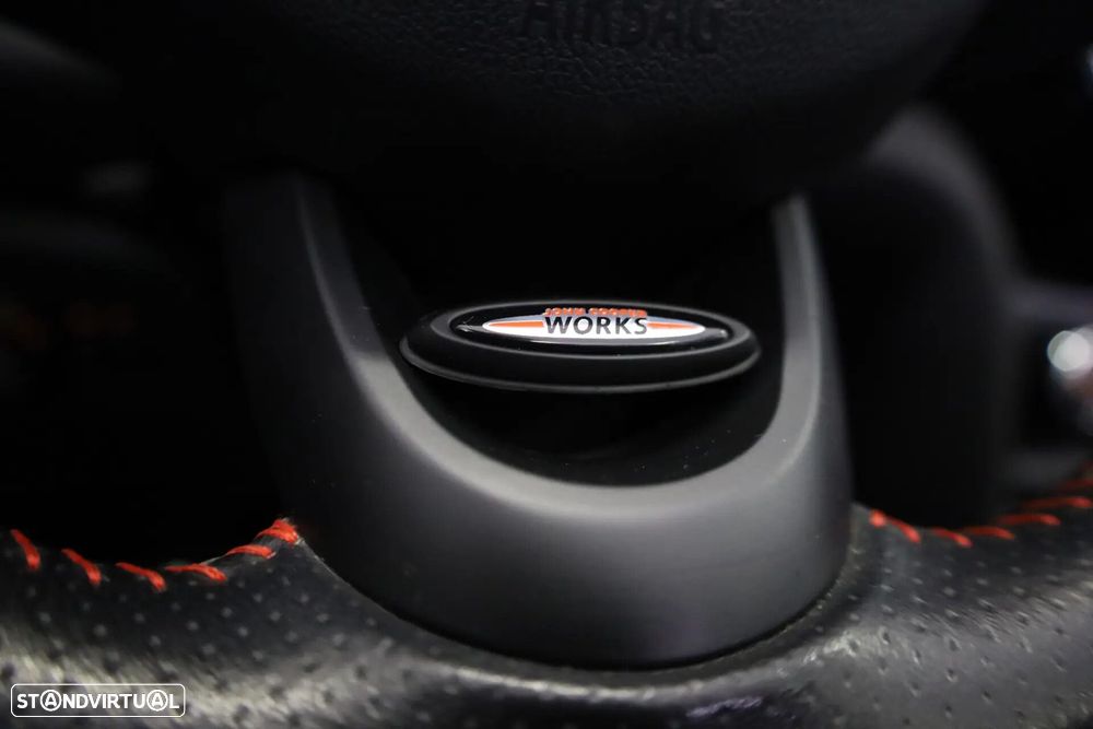 MINI Cabrio One Sport Edition - 25