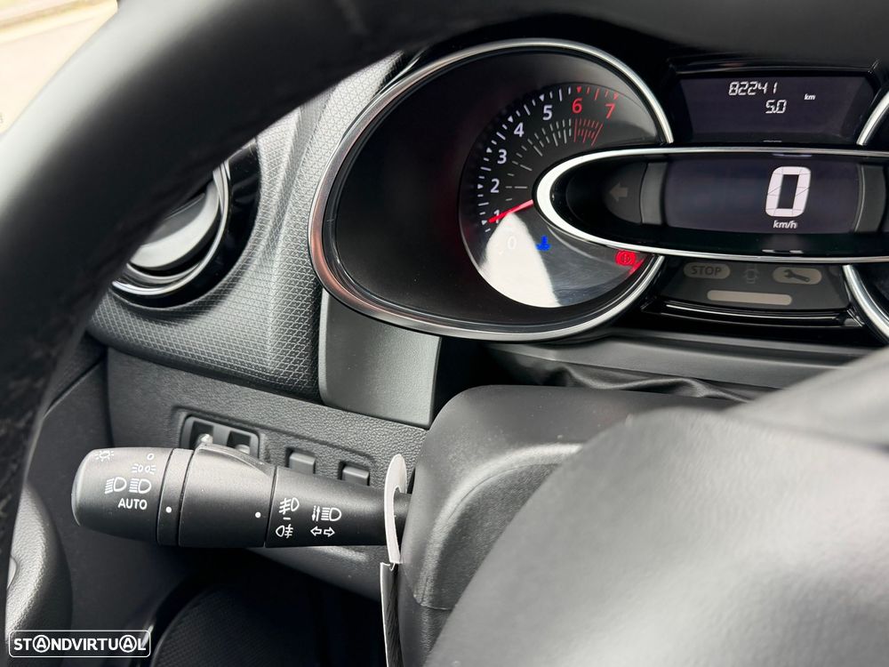 Renault Clio Sport Tourer - 16