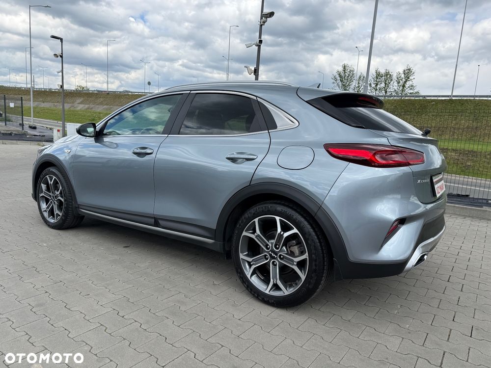 Kia XCeed 1.5 T-GDI M DCT - 14