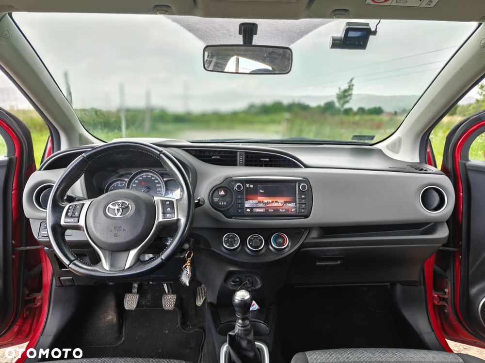 Toyota Yaris 1.4 D-4D Sol - 22