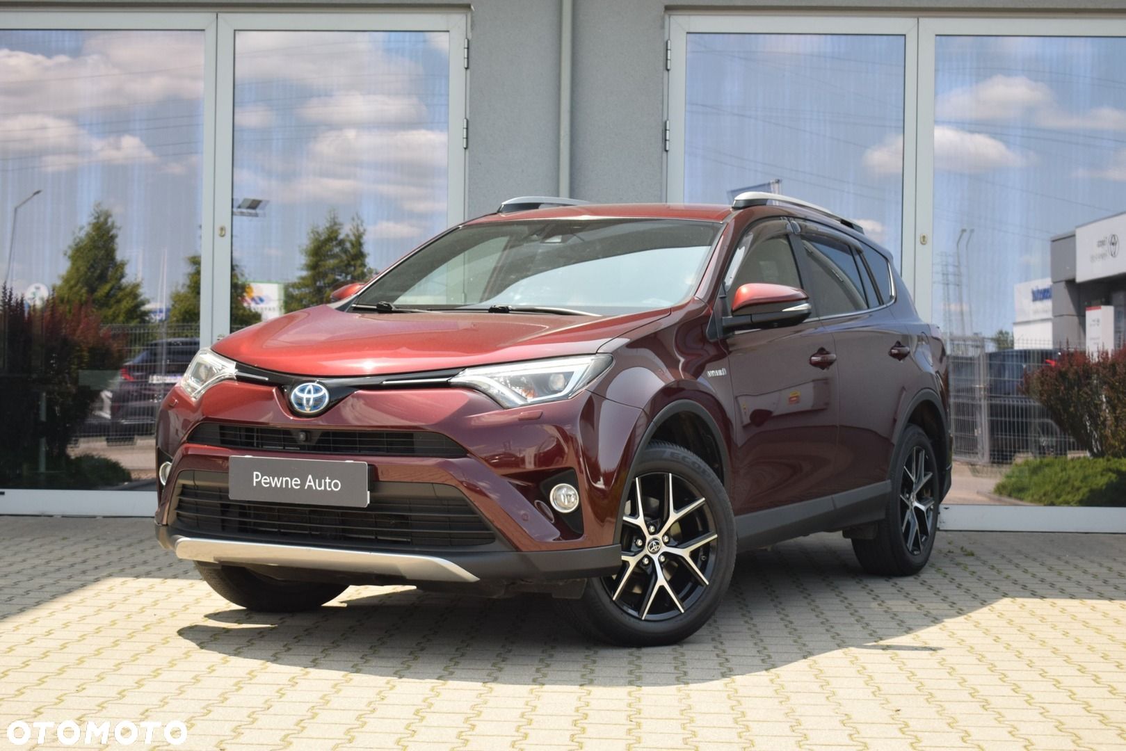 Toyota RAV4 - 1