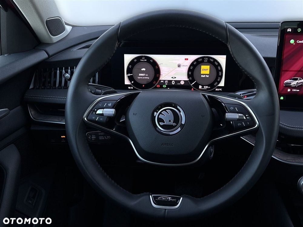 Skoda Superb 2.0 TDI SCR 4x4 L&K DSG - 16