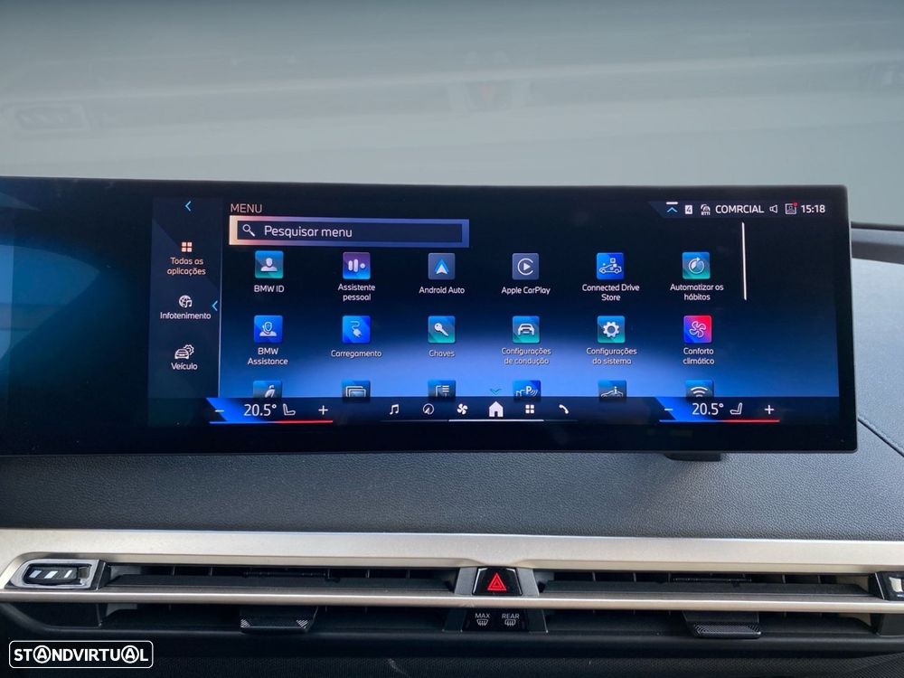 BMW iX xDrive 40 Pack Desportivo - 9