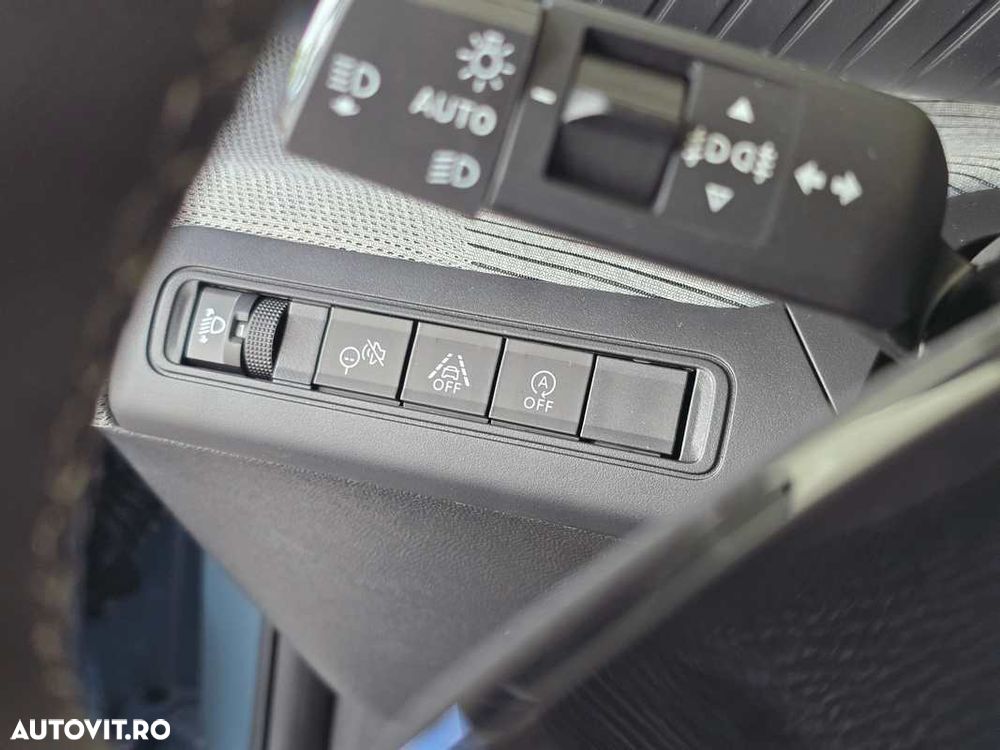 Citroën C3 1.2 PureTech 100 S&S BVM6 MAX - 12