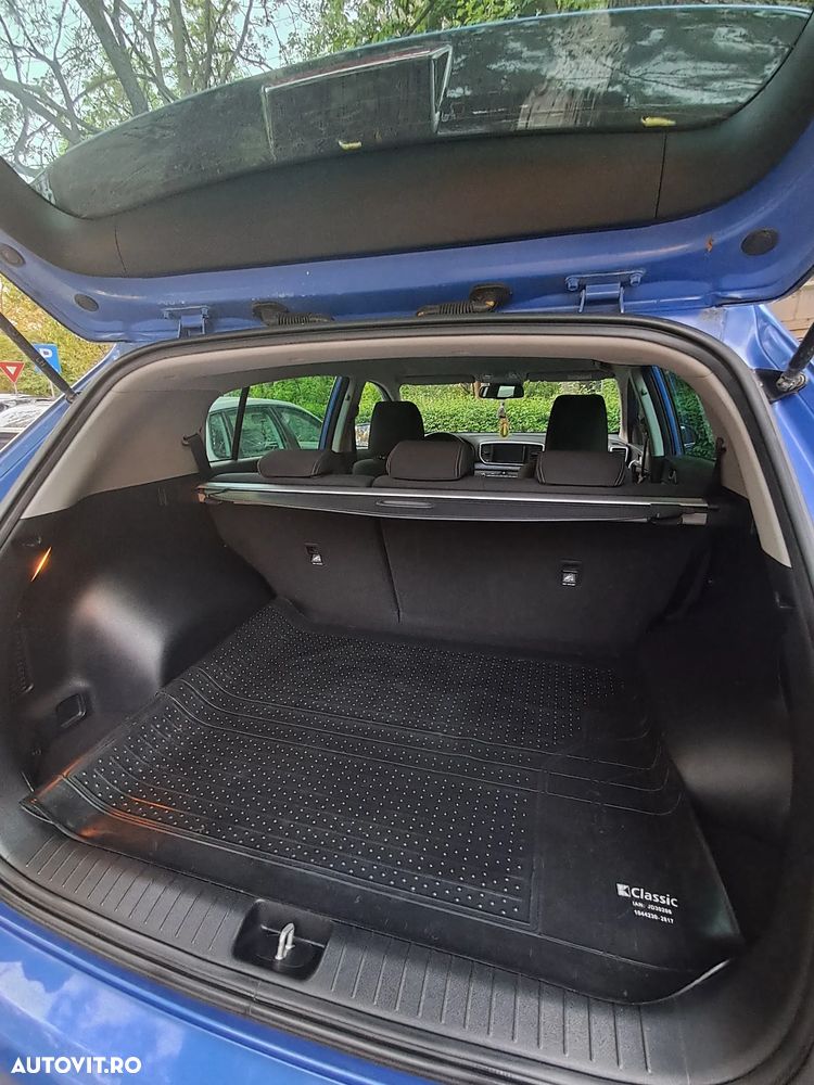 Kia Sportage 1.6 GDI 6MT 4x2 Classic - 9