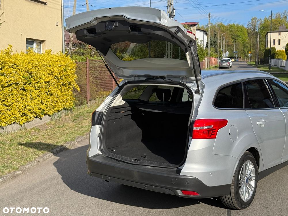 Ford Focus 1.5 TDCi DPF Start-Stopp-System Titanium - 6