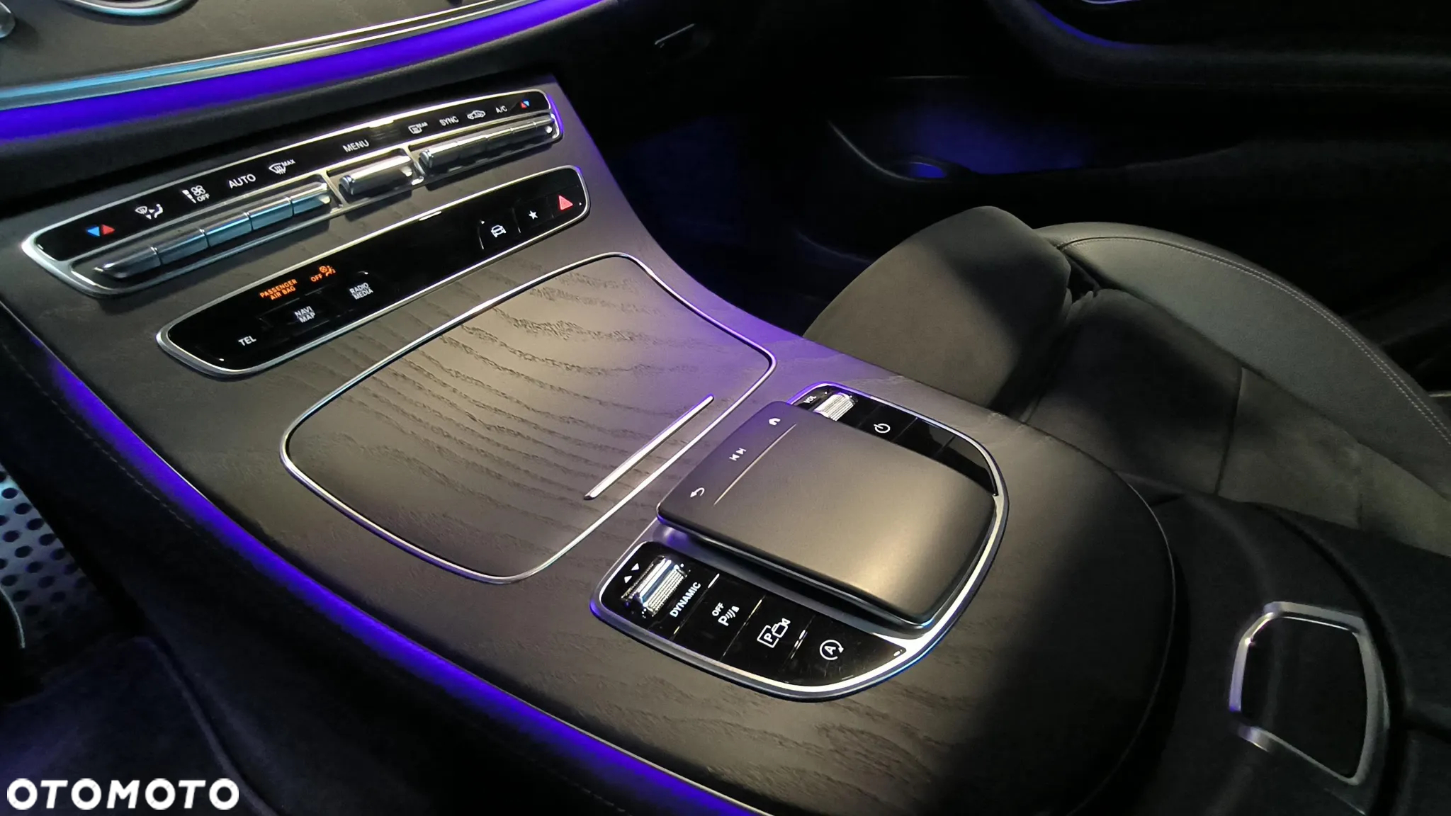 Mercedes-Benz Klasa E 220 d 9G-TRONIC AMG Line - 14