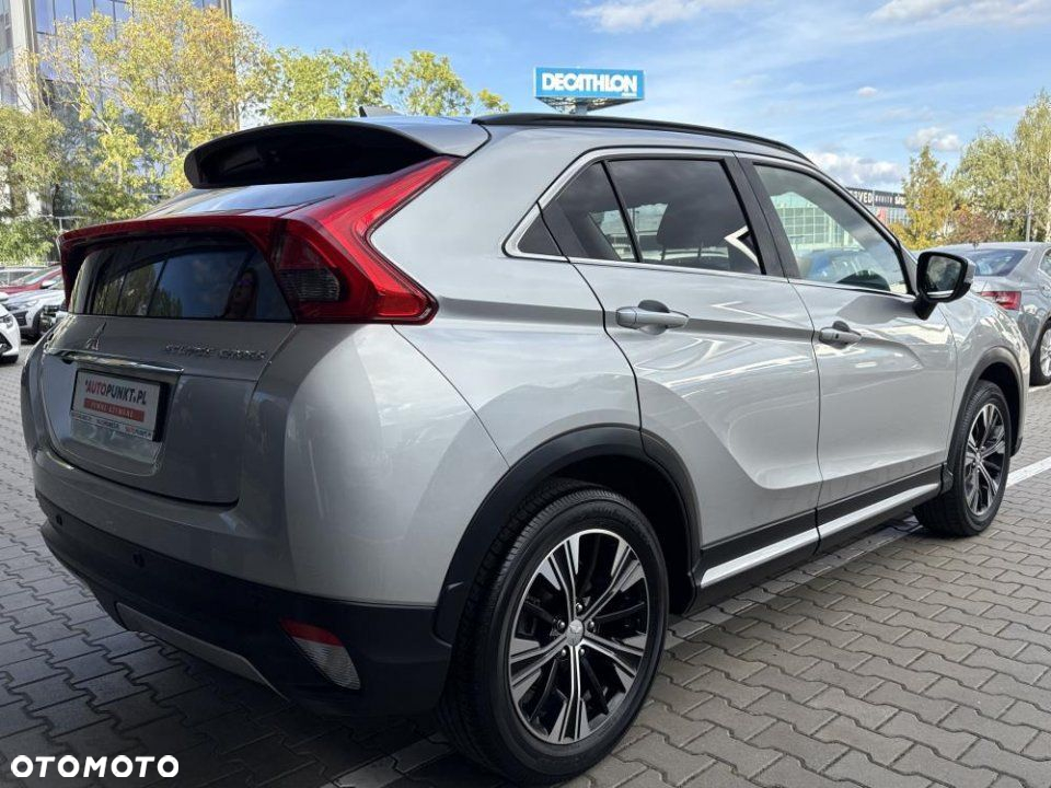 Mitsubishi Eclipse Cross - 20