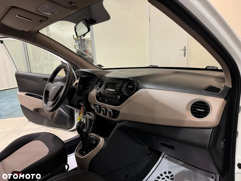 Hyundai i10 1.0 - 30