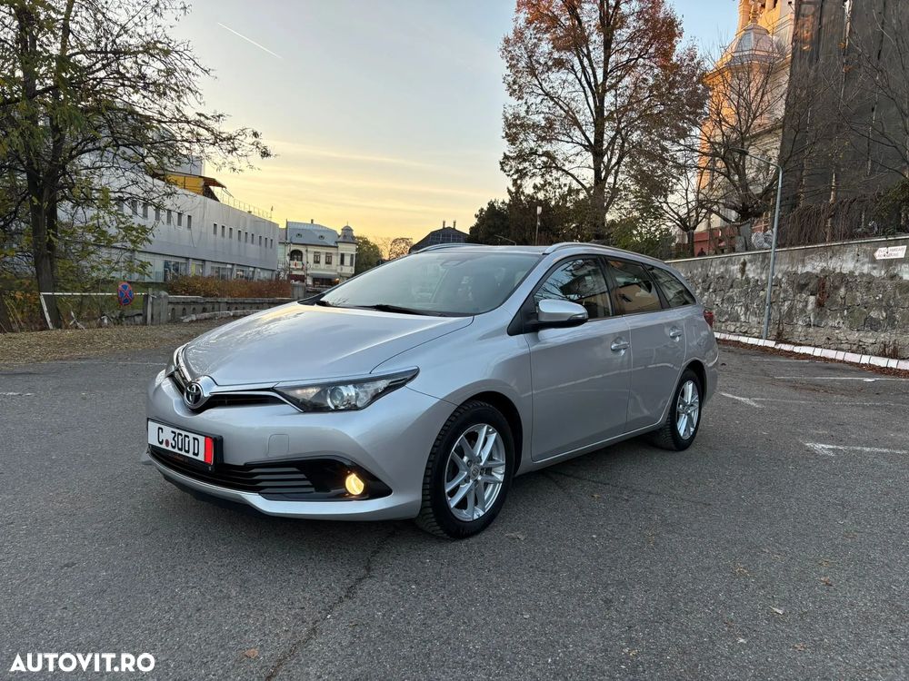 Toyota Auris 1.2 Turbo Touring Sports Team Deutschland - 16