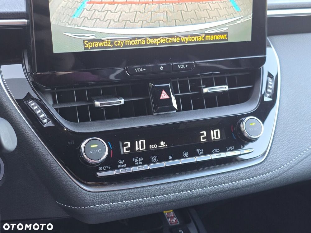 Toyota Corolla 2.0 Hybrid GR Sport Dynamic - 13