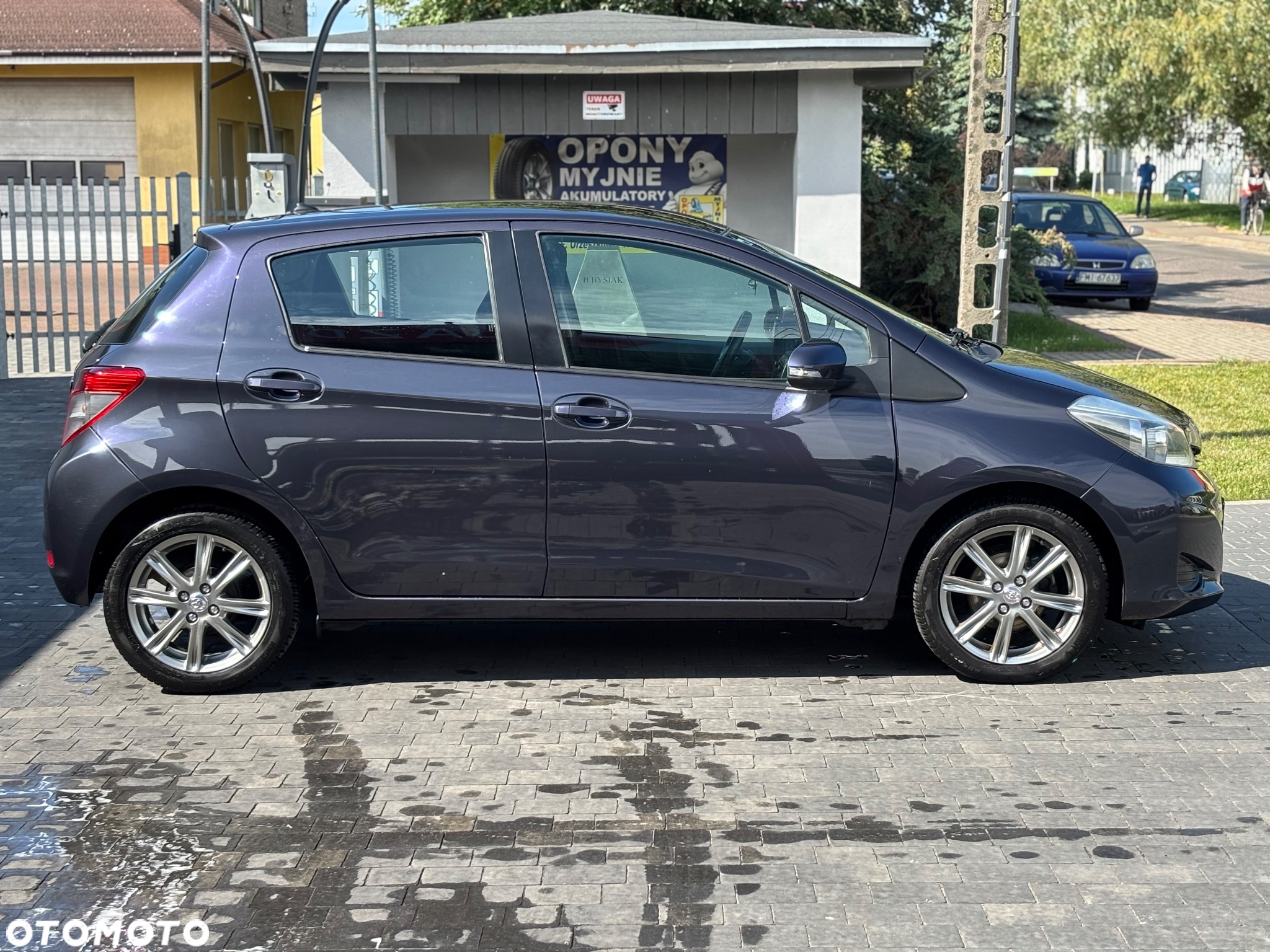 Toyota Yaris - 2
