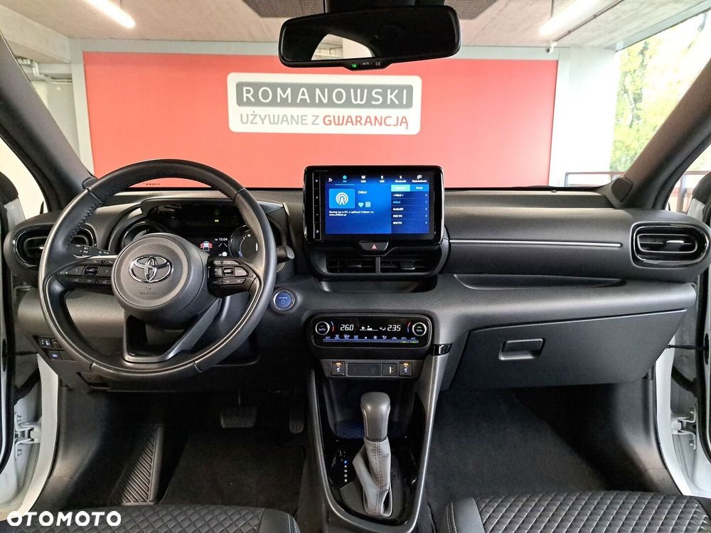 Toyota Yaris - 18