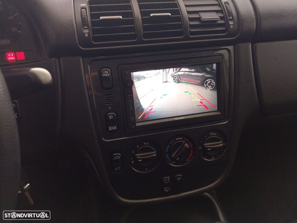 Mercedes-Benz ML 270 - 13