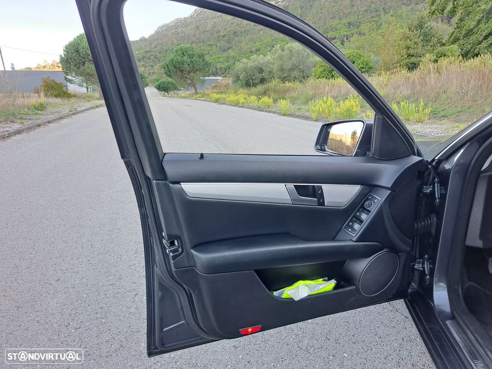 Mercedes-Benz C 220 - 18