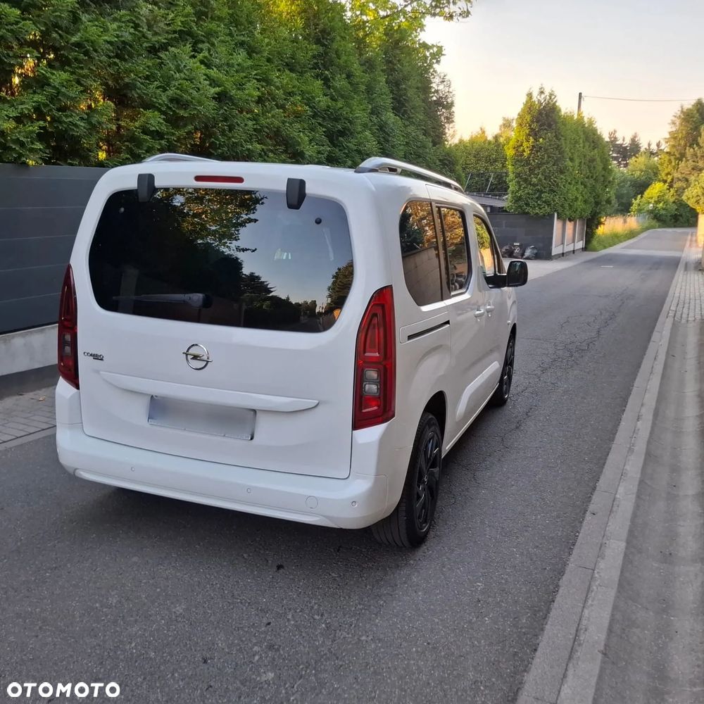 Opel Combo 1.5 CDTI Elegance Plus S&S - 8