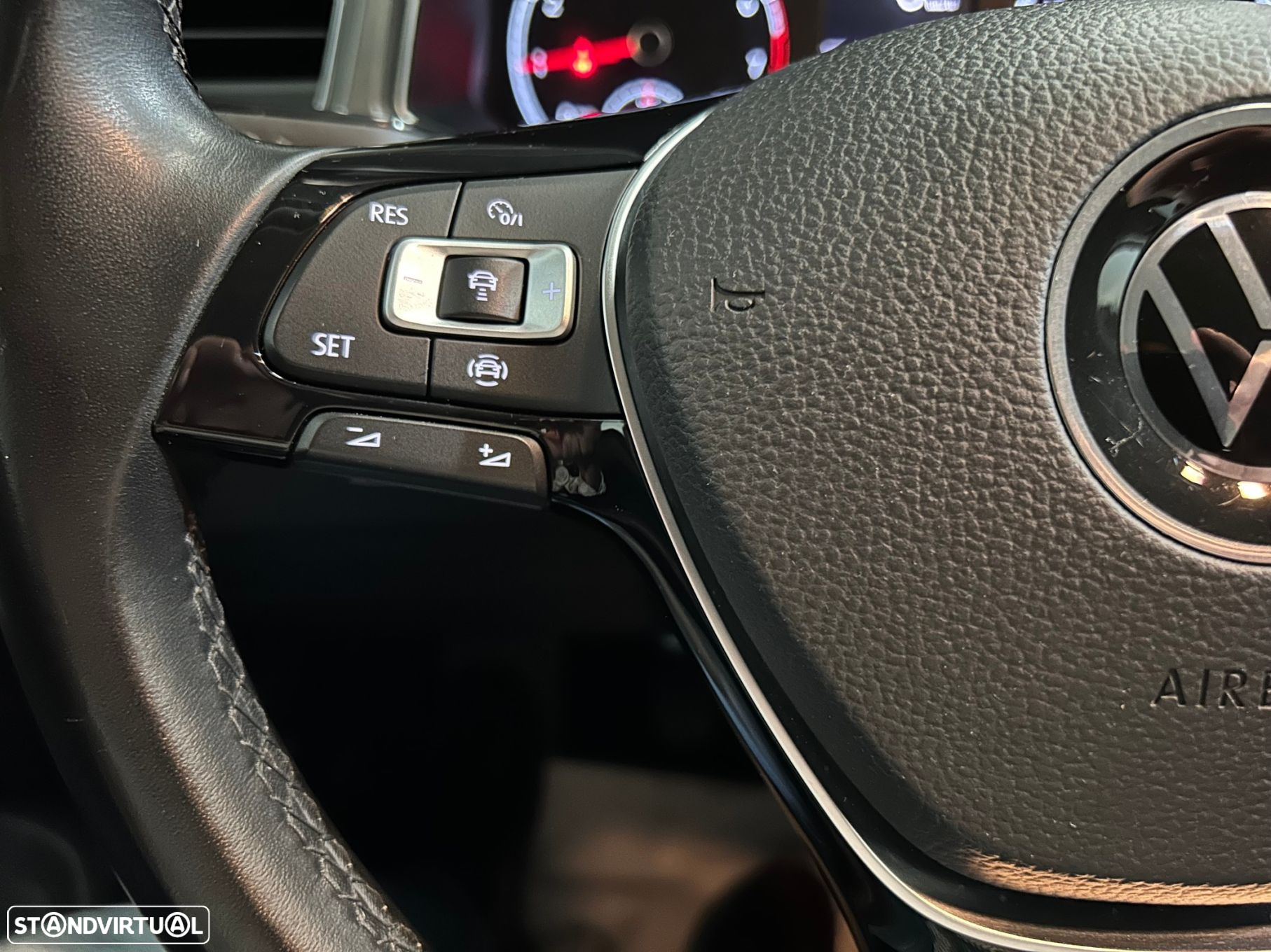 VW T-Roc 1.0 TSI Style - 34