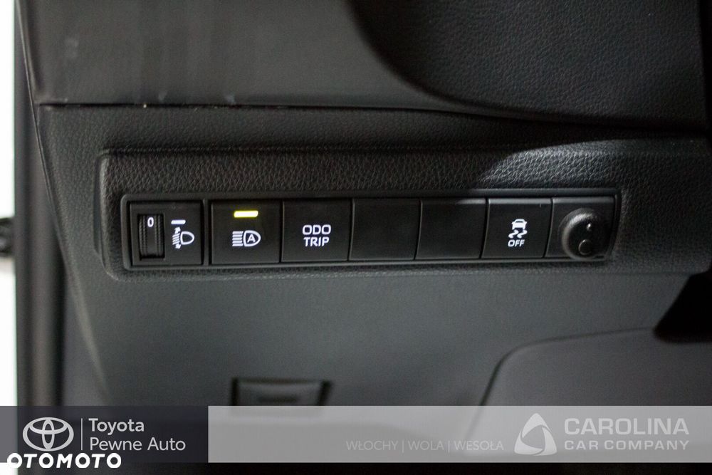 Toyota Corolla 1.8 Hybrid Comfort - 12