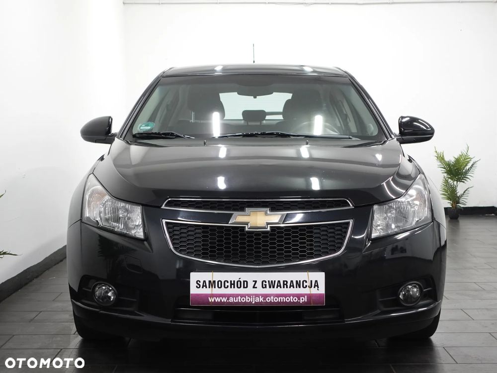 Chevrolet Cruze 1.8 LT - 11