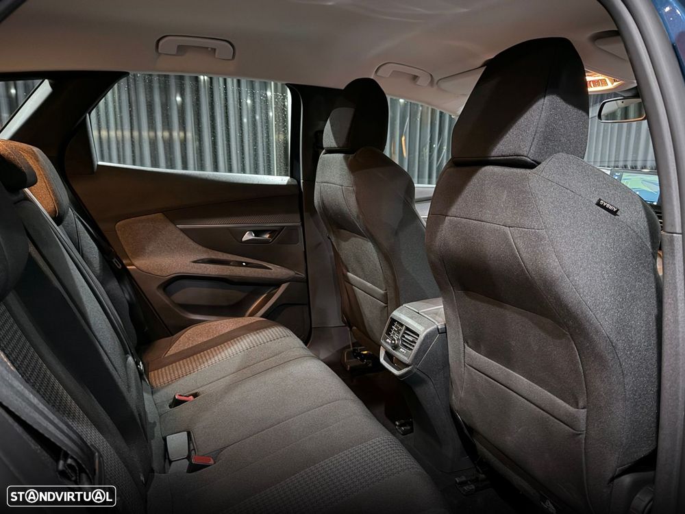 Peugeot 3008 1.5 BlueHDi Allure EAT8 - 34
