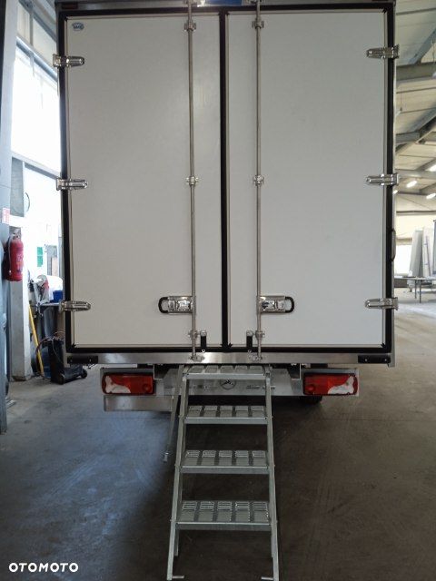 Mercedes-Benz SPRINTER - 9