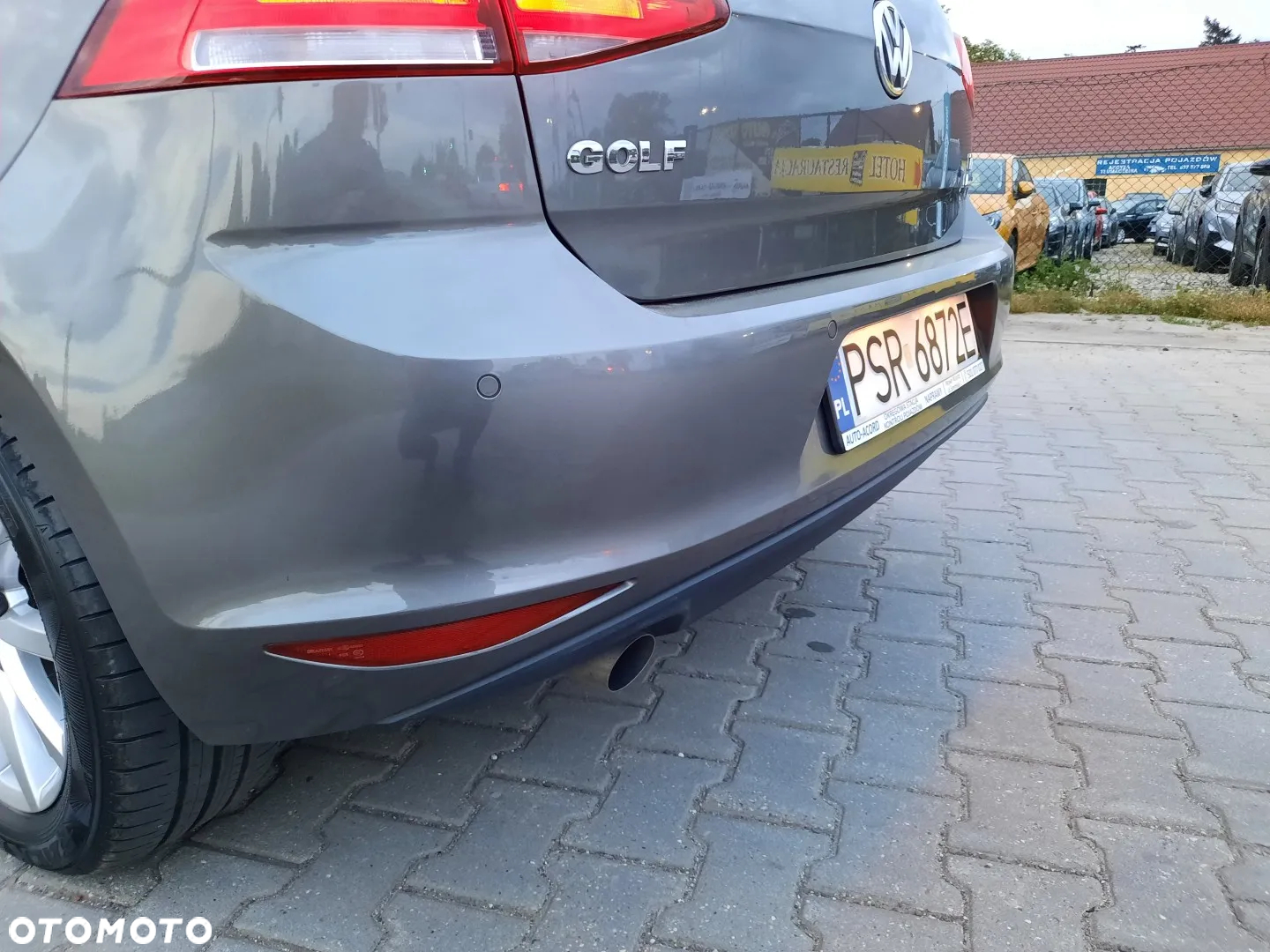 Volkswagen Golf 1.6 TDI BlueMotion Technology Lounge - 14