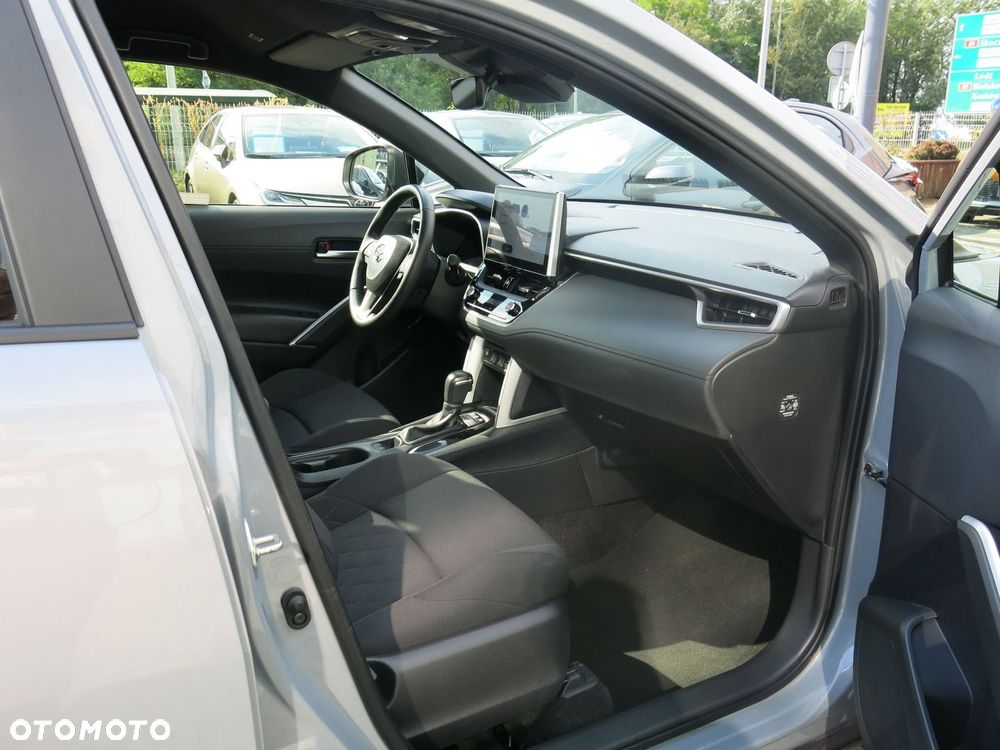 Toyota Corolla Cross - 7
