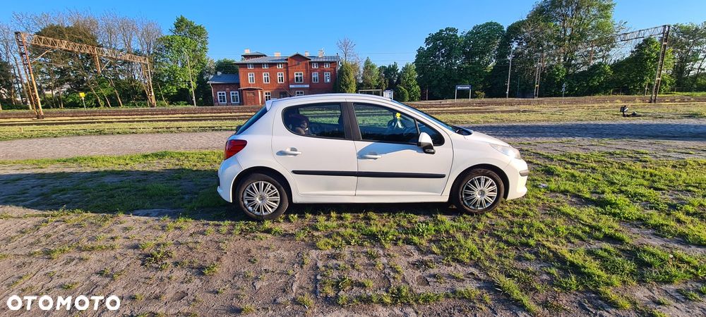 Peugeot 207 1.4 HDi Trendy - 5