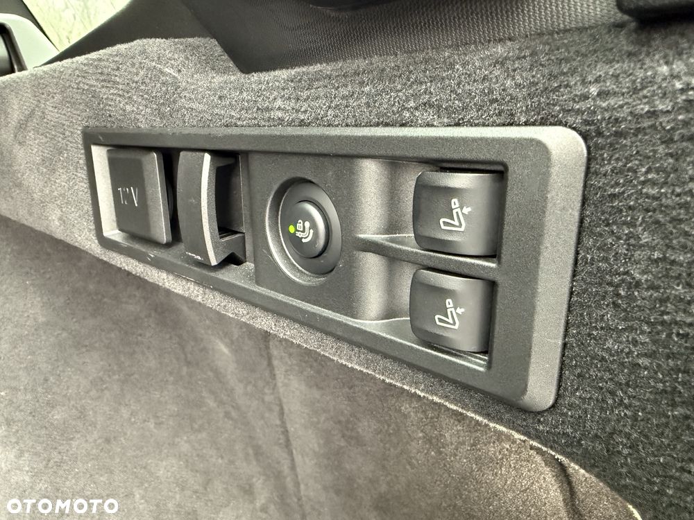 BMW Seria 3 320d xDrive M Sport Sport - 23