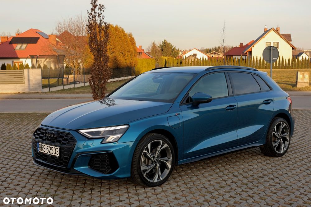 Audi A3 Sportback 1.4 TFSI e-tron Sport S tronic - 1