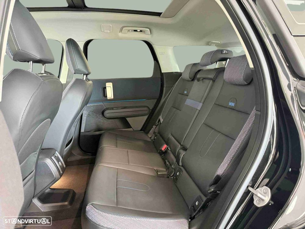 MINI Countryman E Favoured L - 8