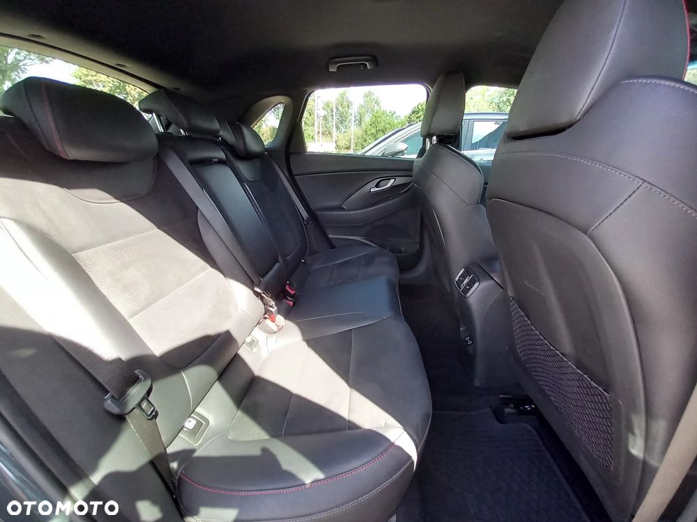 Hyundai i30 1.5 T-GDI 48V-Hybrid DCT N Line - 15