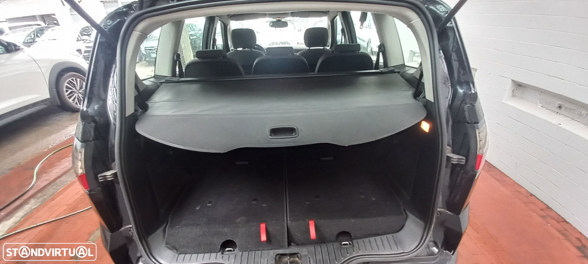 Ford S-Max 1.8 TDCi Trend 7L - 14
