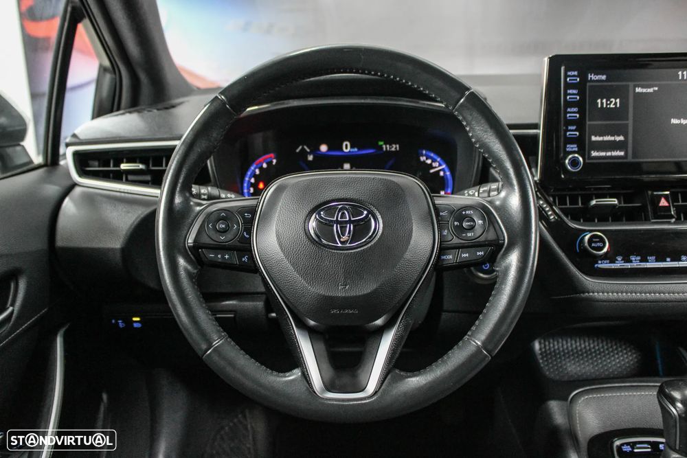 Toyota Corolla Touring Sports 1.8 Hybrid Comfort+P.Sport - 4