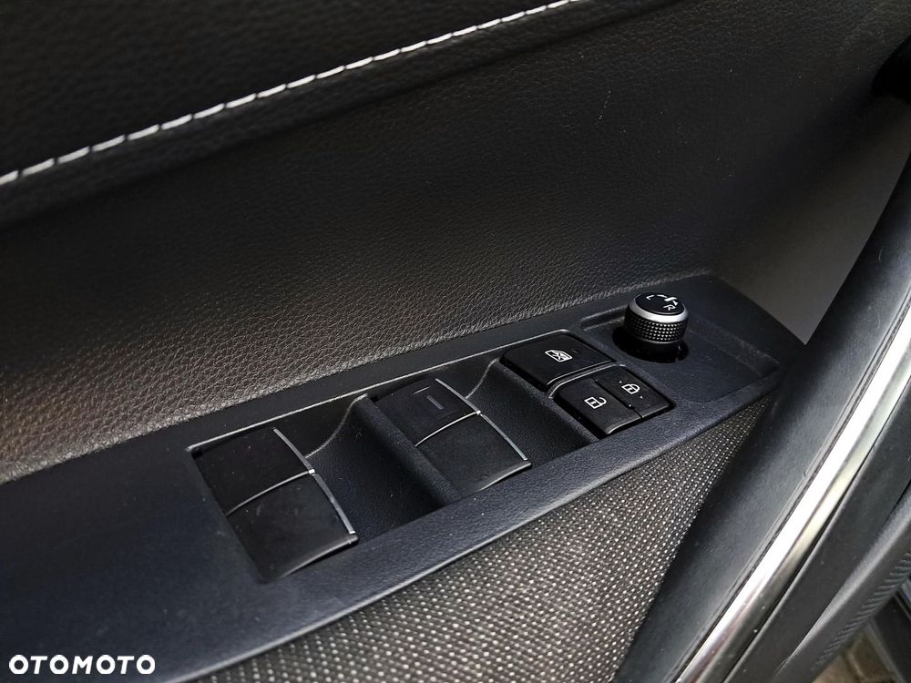 Toyota Corolla 1.8 Hybrid Comfort - 14