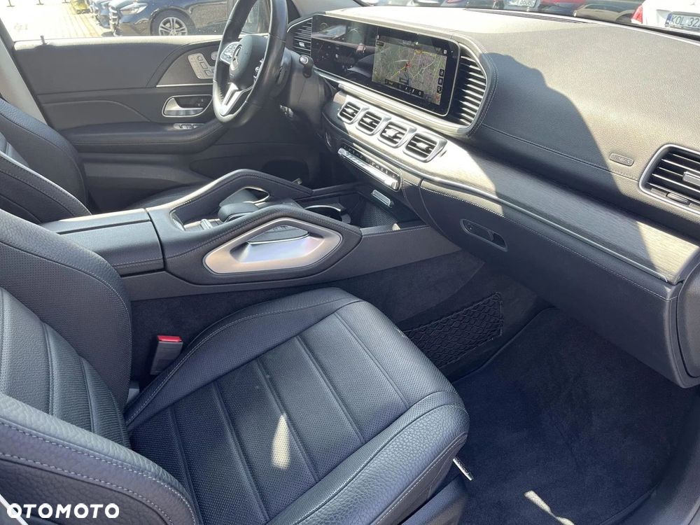 Mercedes-Benz GLE - 23