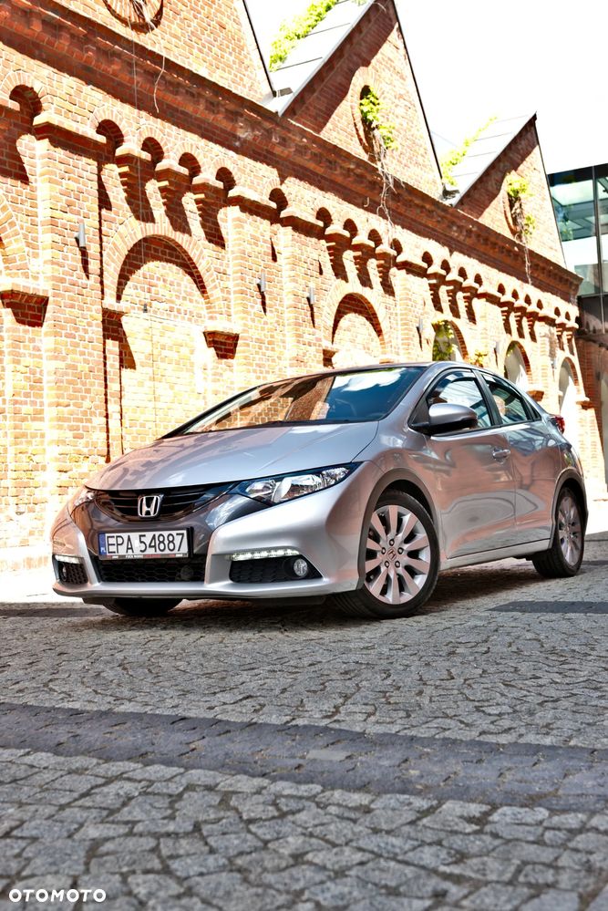 Honda Civic 1.8 i-VTEC Sport - 4