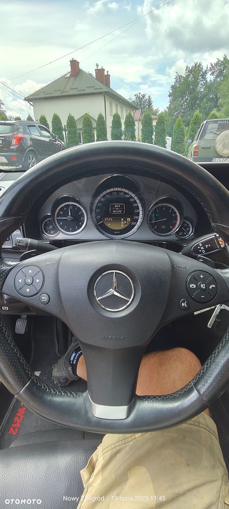 Mercedes-Benz Klasa E 350 4-Matic - 9
