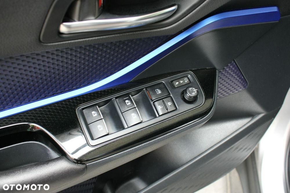 Toyota C-HR 1.2 T GPF Premium - 28