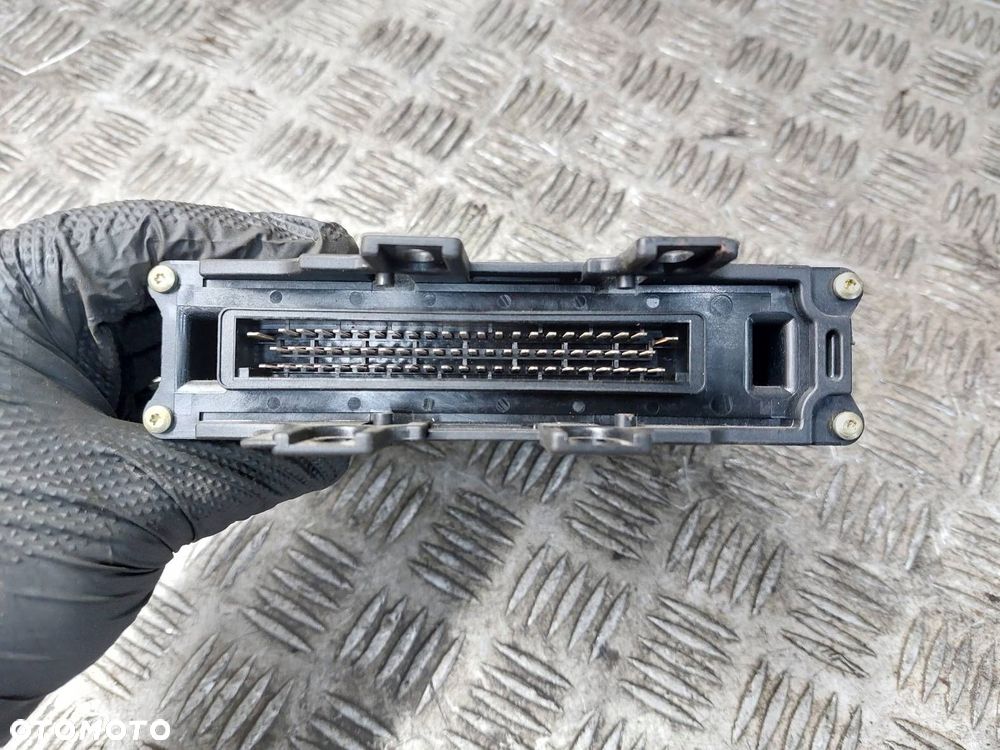 KOMPUTER STEROWNIK SKRZYNI VOLKSWAGEN GOLF III 01M927733BN - 4