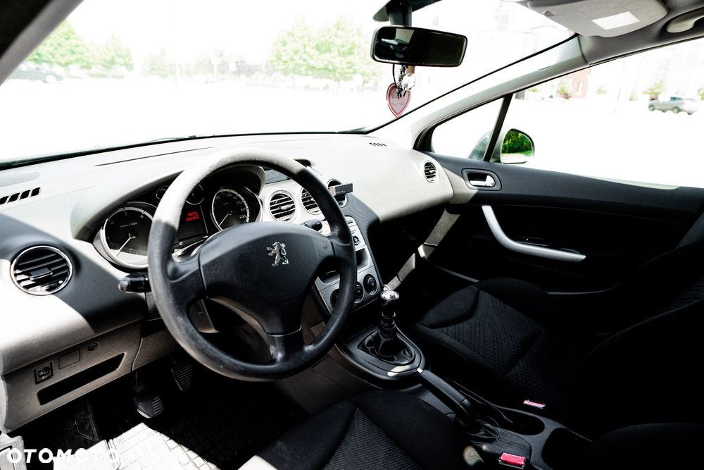 Peugeot 308 1.6 HDi Trendy - 6