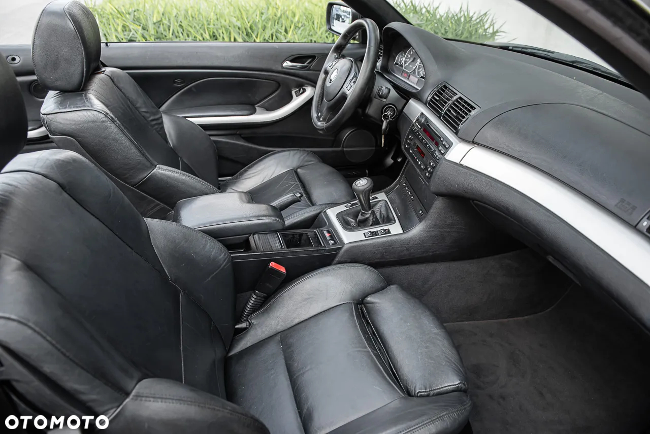 BMW Seria 3 330Ci - 25