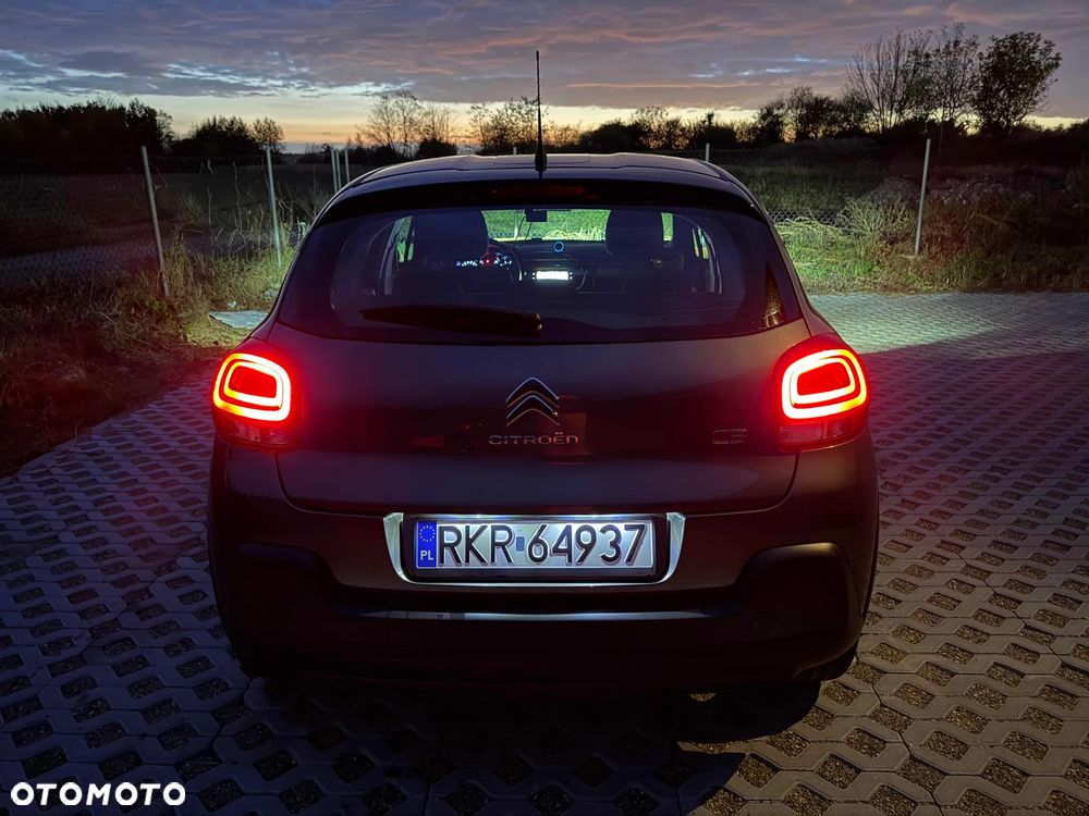 Citroën C3 1.2 PureTech Shine - 20